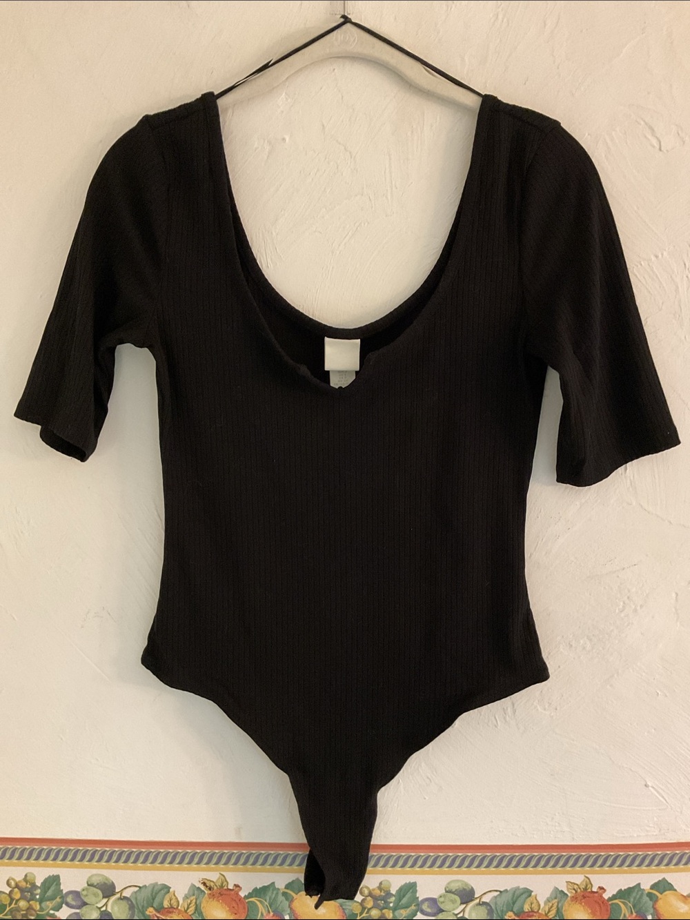 H&M Ribbed Notched Scoop Neck Bodysuit - Short Sleeve, Size S, Black